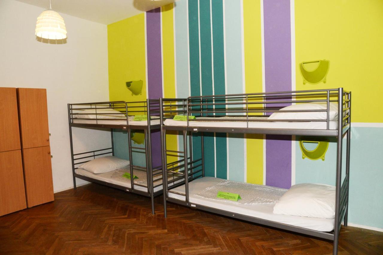 Budapest Party Hostel At Udvarom Екстериор снимка