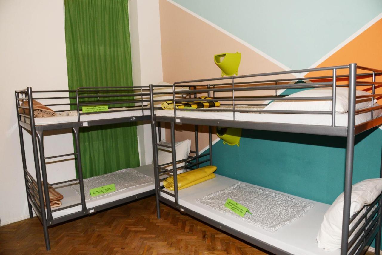 Budapest Party Hostel At Udvarom Екстериор снимка