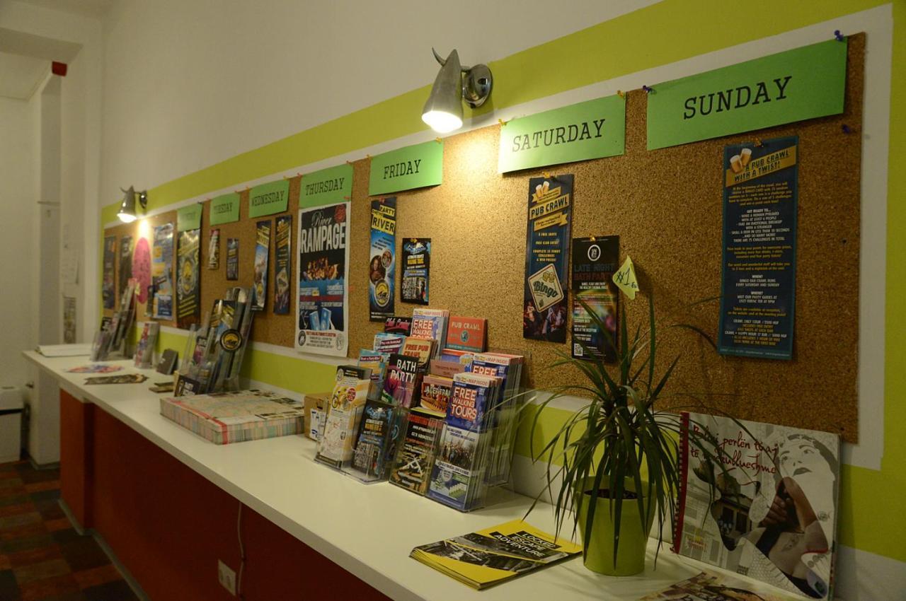 Budapest Party Hostel At Udvarom Екстериор снимка